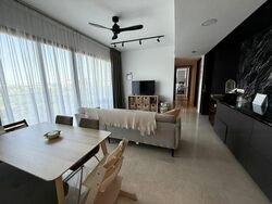 Avenue South Residence (D3), Apartment #485593991